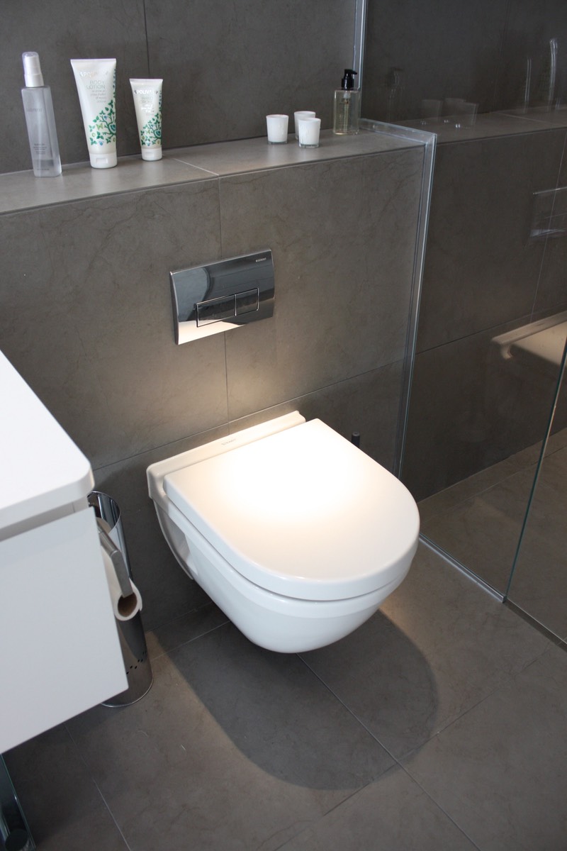 WC-Starck 3-Philippe Stark-Duravit-toalett-vägghängd-toilet-badrumsdesign-